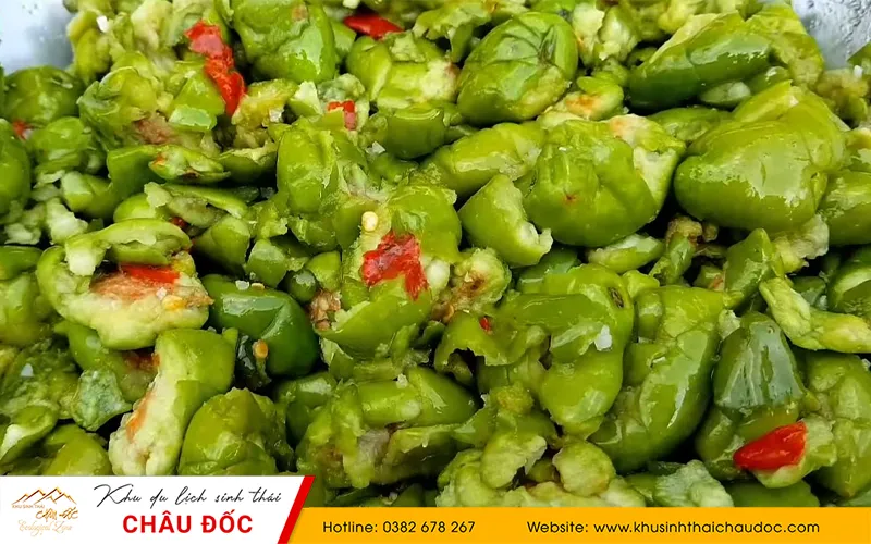 Cà Na đập xào muối ớt