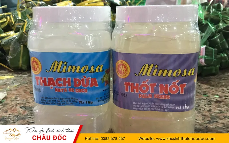 Thạch dừa và thạch thốt nốt đóng hũ