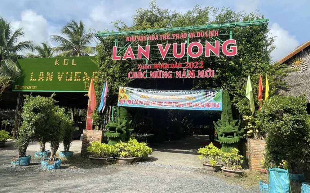 Khu du lịch Lan Vương