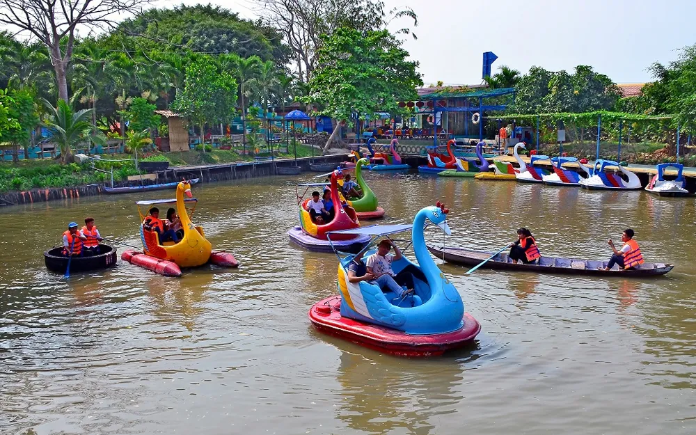 Hoạt động đạp vịt