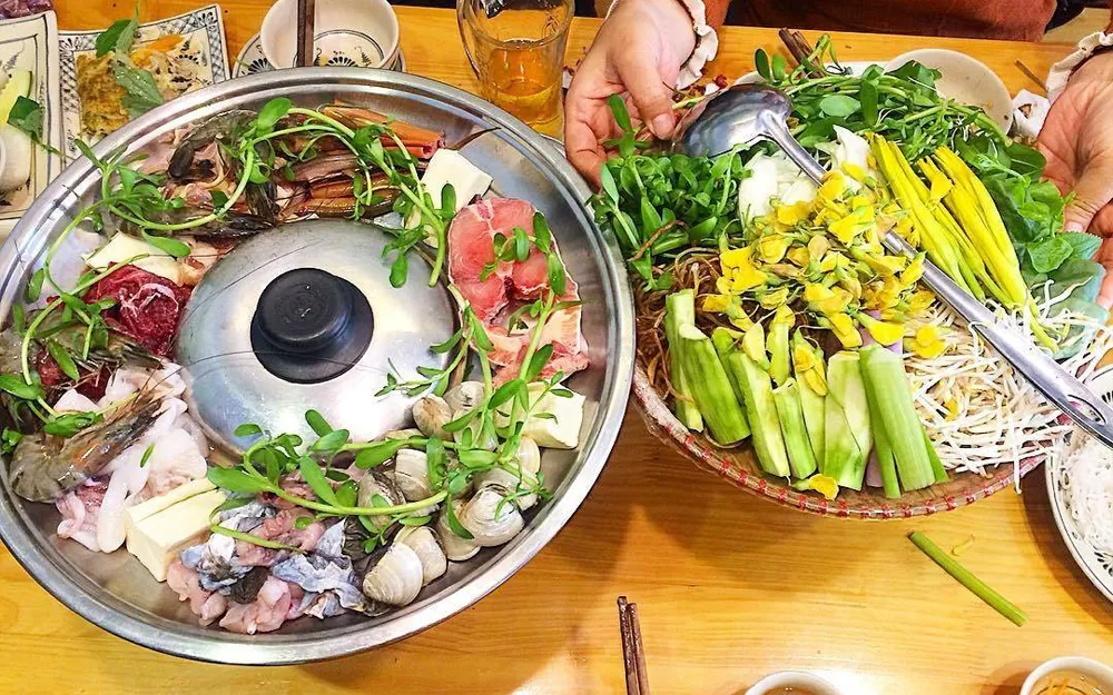 Lẩu mắm Châu Đốc