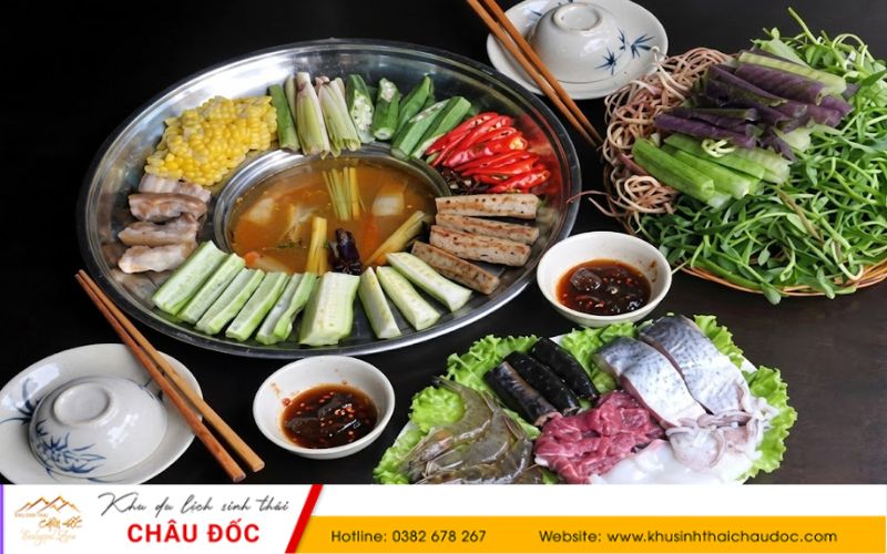 Lẩu mắm Châu Đốc An Giang ở quán Lưu Luyến