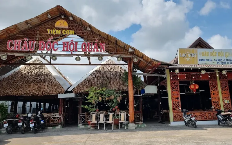 Nhà hàng Hội Quán