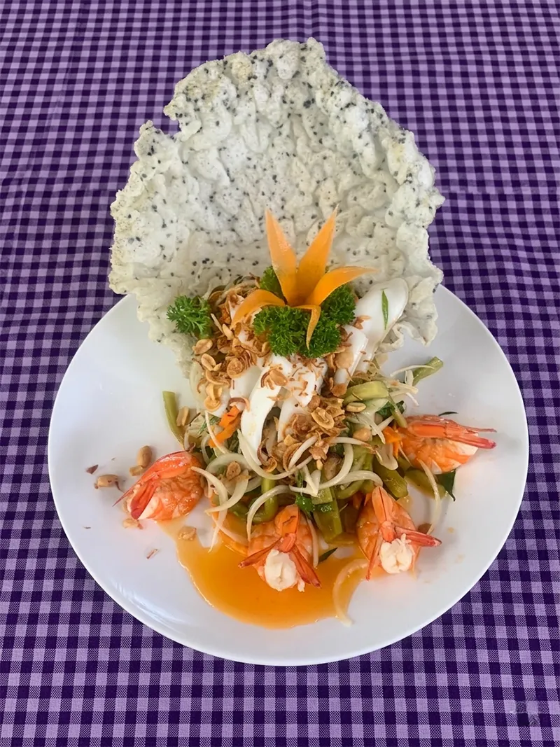 GỎI CỦ HỦ DỪA HẢI SẢN