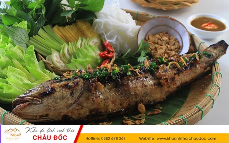 Cá lóc nướng chui tại Khu sinh thái Châu Đốc